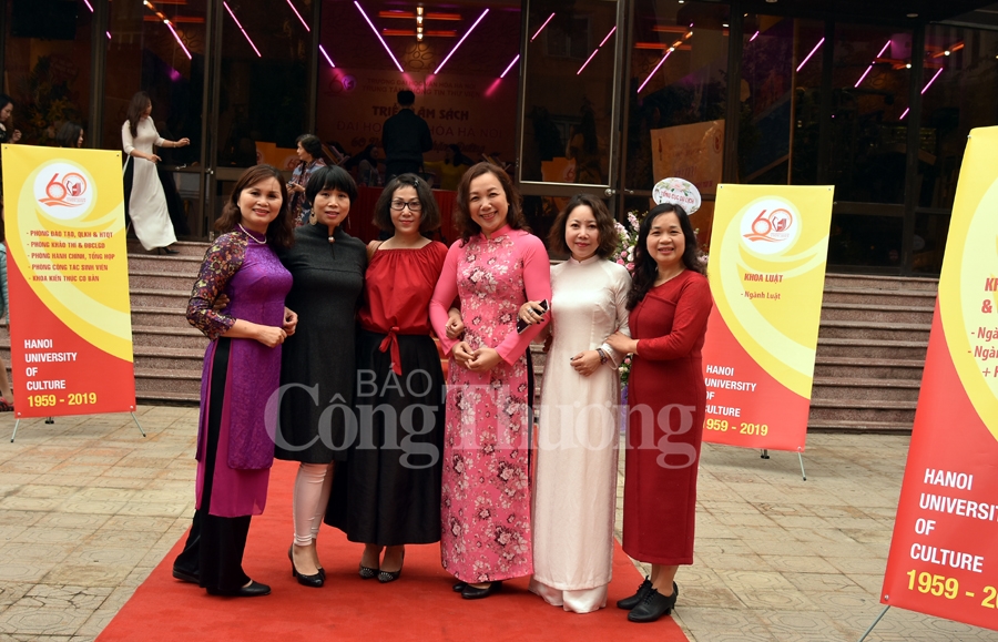 ky niem 60 nam va don nhan huan chuong lao dong hang ba