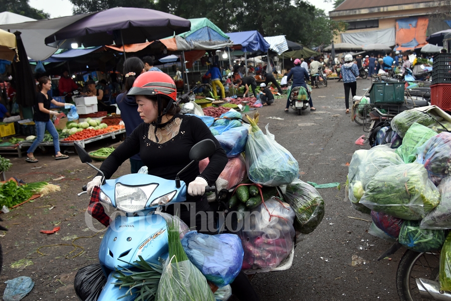 nhon nhip cho dau moi phia nam ha noi