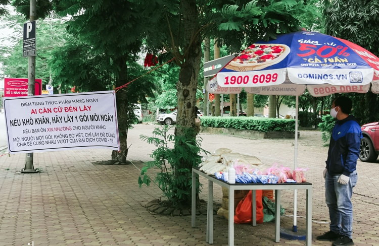 ha noi am tinh nguoi nhung ngay cach ly