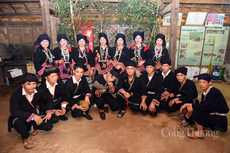 Tết cầu mùa, hội tụ giá trị nhân văn của người Dao Tiền