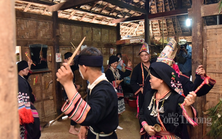 Tết cầu mùa, hội tụ giá trị nhân văn của người Dao Tiền