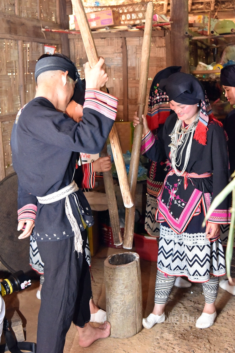 Tết cầu mùa, hội tụ giá trị nhân văn của người Dao Tiền