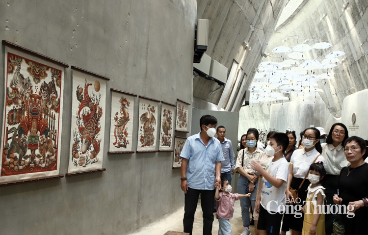 Triển lãm "Vẻ đẹp làng nghề Việt" tại Bảo tàng Thế giới Cà phê