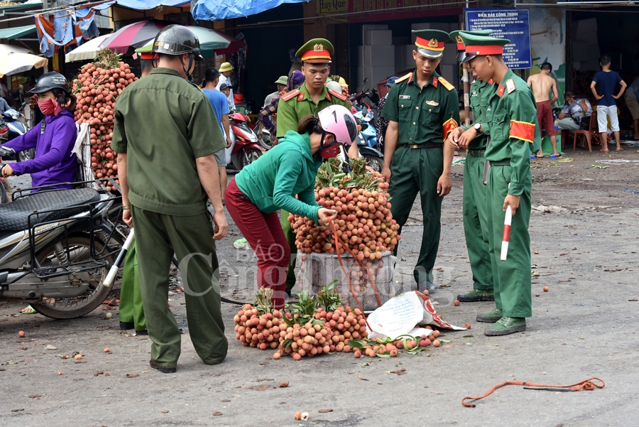ruc ro sac do tai vuong quoc vai thieu luc ngan