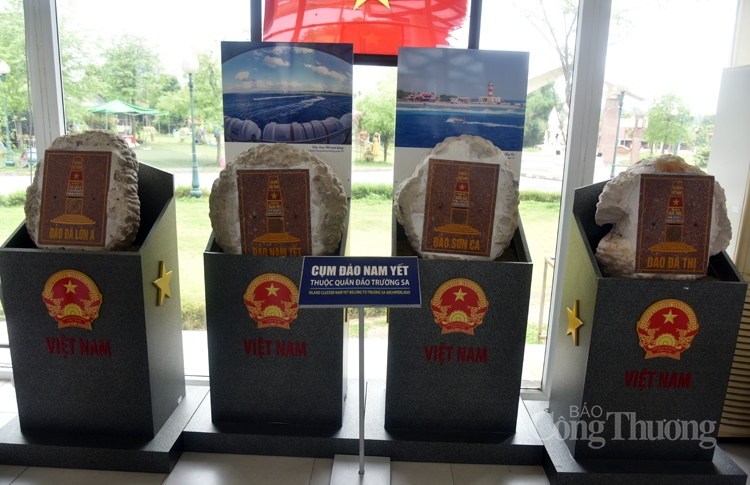 ngoi nha chung tiep nhan buc hai do viet nam