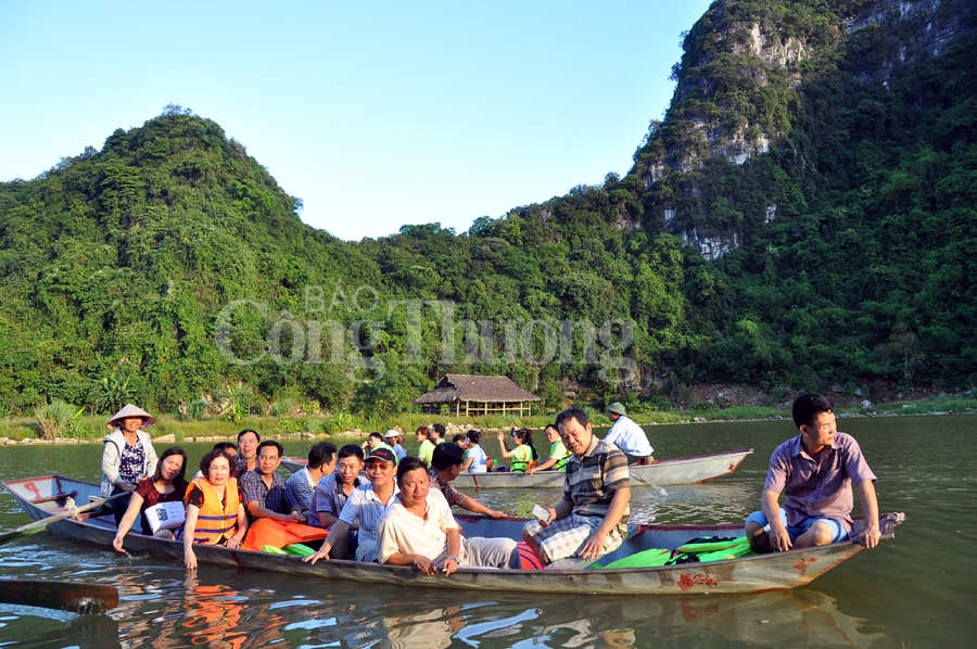 binh yen thung nham dat lanh chim dau