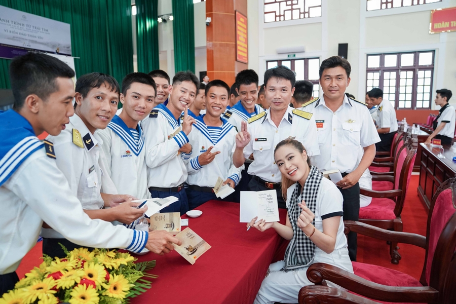 Trung Nguyên ký thỏa thuận hợp tác chiến lược với Bộ Lao động - Thương binh và Xã hội trung nguyen ky thoa thuan hop tac chien luoc voi bo lao dong thuong binh va xa hoi