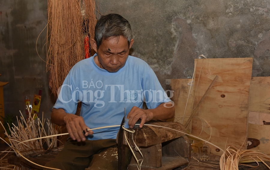 lang nghe may tre phu vinh mot the ky gin giu net tinh hoa