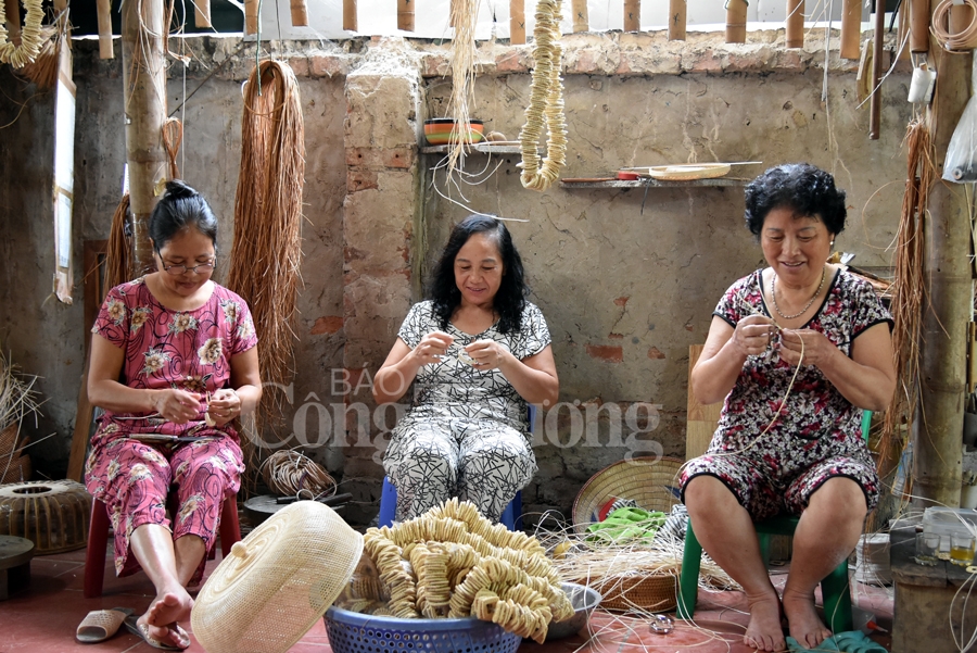 lang nghe may tre phu vinh mot the ky gin giu net tinh hoa