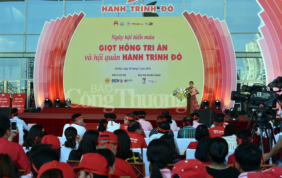 giot hong tri an va hoi quan hanh trinh do 2019
