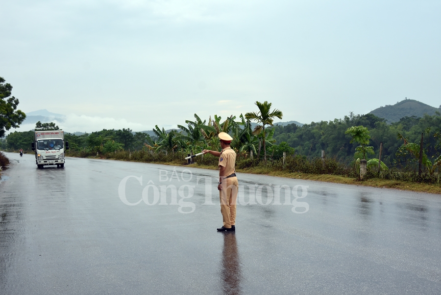 ha tinh dau tranh quyet liet voi buon lau gian lan thuong mai