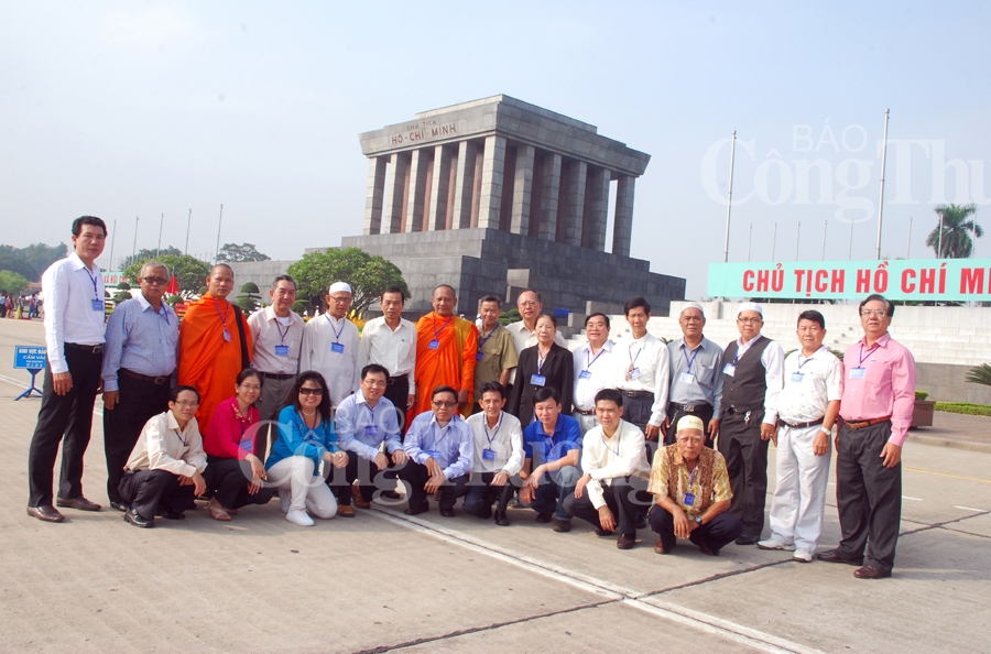 gan 60 trieu luot nguoi den tham vieng lang chu tich ho chi minh