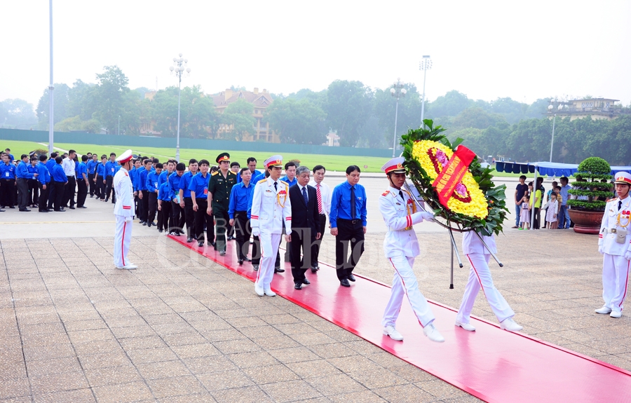 gan 60 trieu luot nguoi den tham vieng lang chu tich ho chi minh