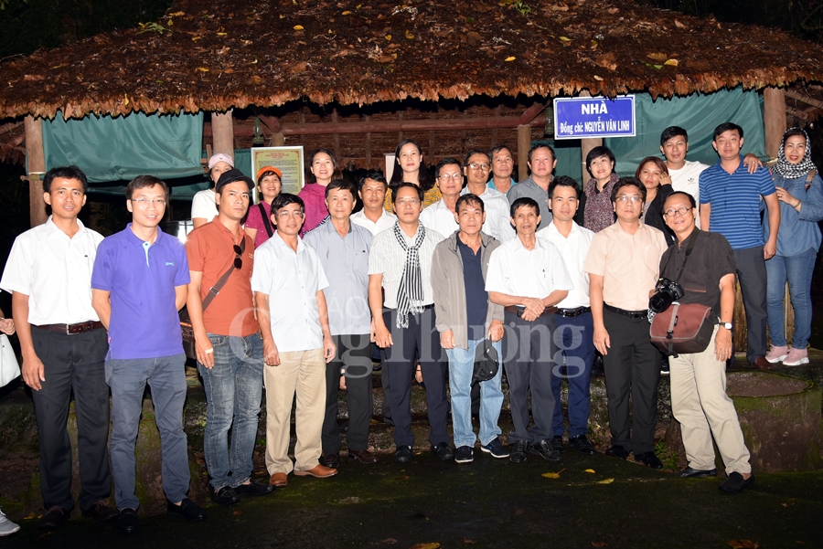 hap dan du lich tay ninh