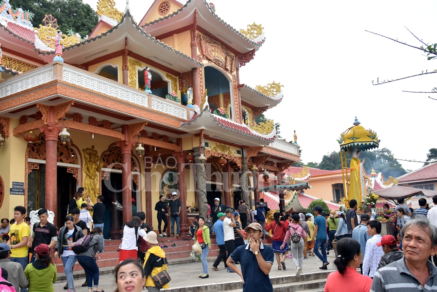 hap dan du lich tay ninh