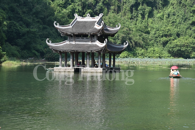 quyen ru khu du lich sinh thai trang an