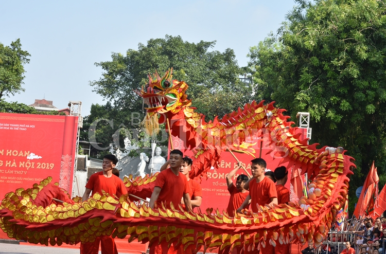 lien hoan mua rong truyen thong ha noi 2019