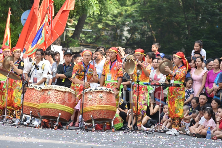 lien hoan mua rong truyen thong ha noi 2019