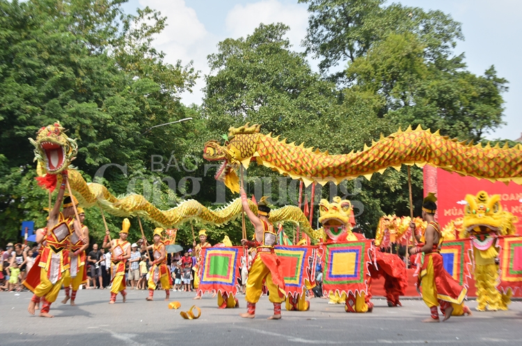 lien hoan mua rong truyen thong ha noi 2019