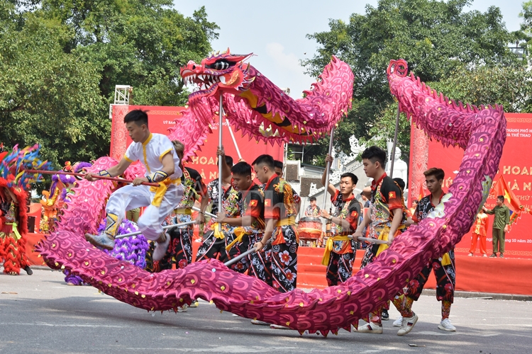 lien hoan mua rong truyen thong ha noi 2019