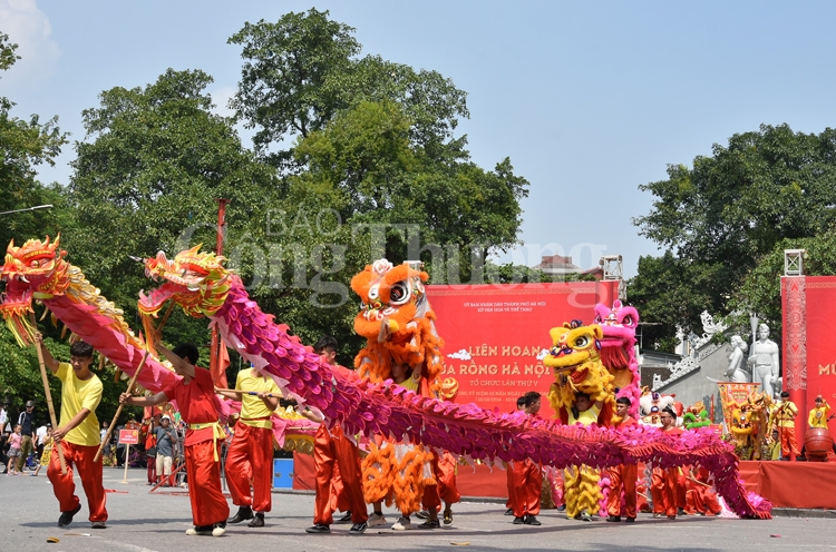 lien hoan mua rong truyen thong ha noi 2019