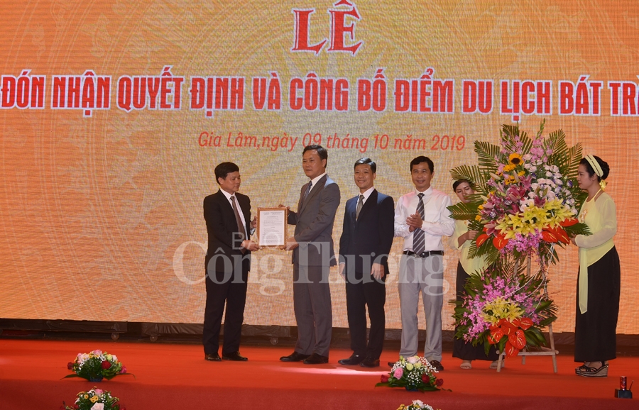 don nhan quyet dinh va cong bo diem du lich bat trang