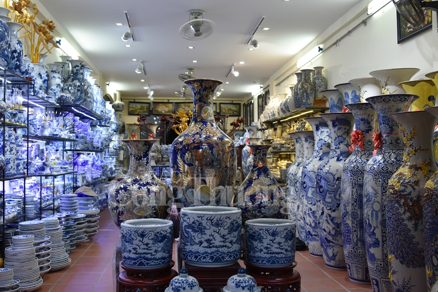 don nhan quyet dinh va cong bo diem du lich bat trang