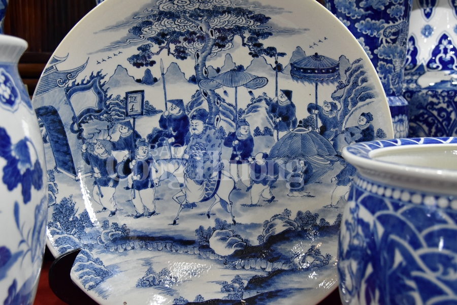 suc bat lang nghe gom giang cao