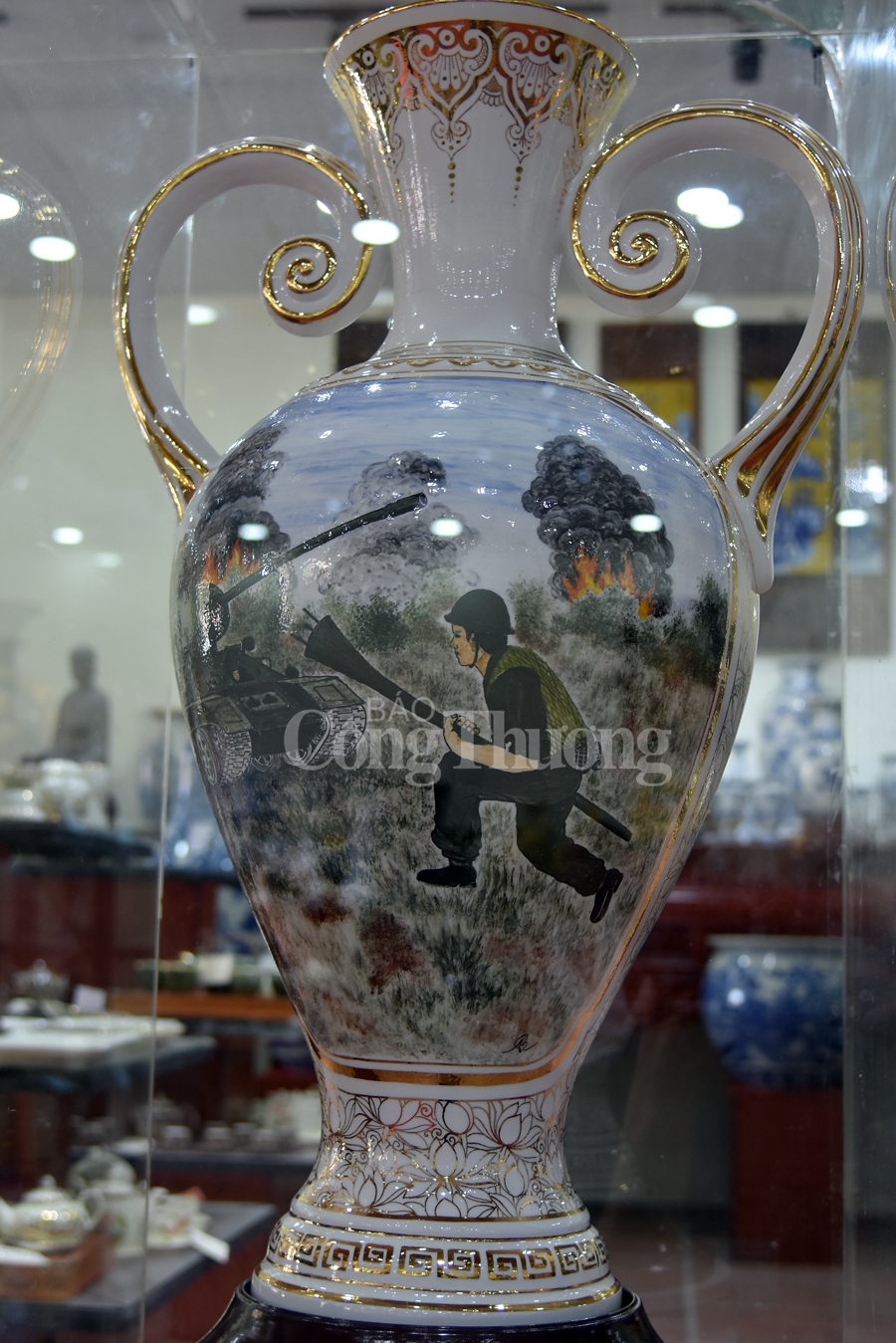 suc bat lang nghe gom giang cao