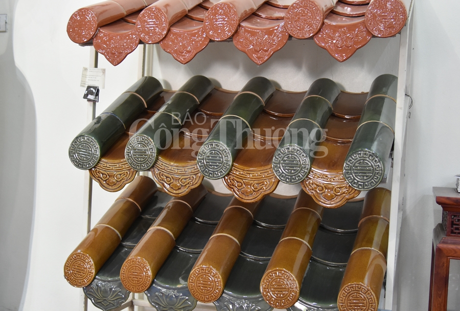 suc bat lang nghe gom giang cao