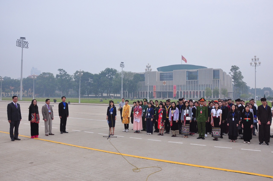 120 gương dân tộc thiểu số tiêu biểu báo công dâng Bác 120 guong dan toc thieu so tieu bieu bao cong dang bac