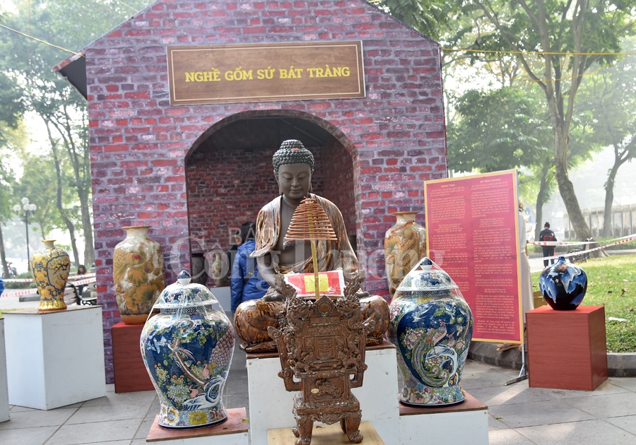 le hoi  van hoa dan gian trong doi song duong dai