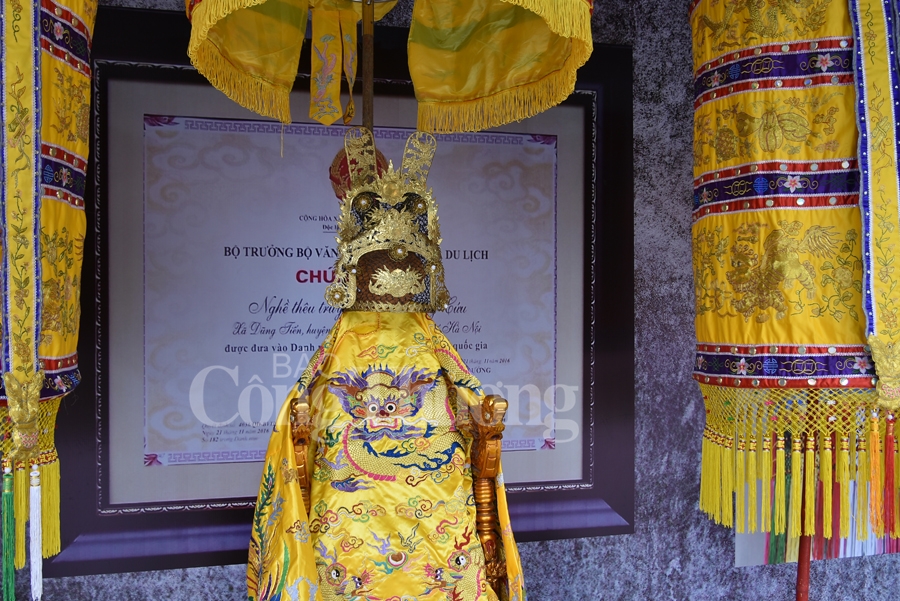 le hoi  van hoa dan gian trong doi song duong dai