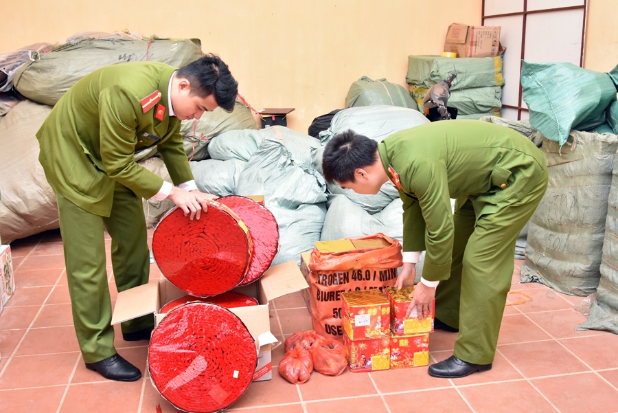 lang son dan tran chong buon lau