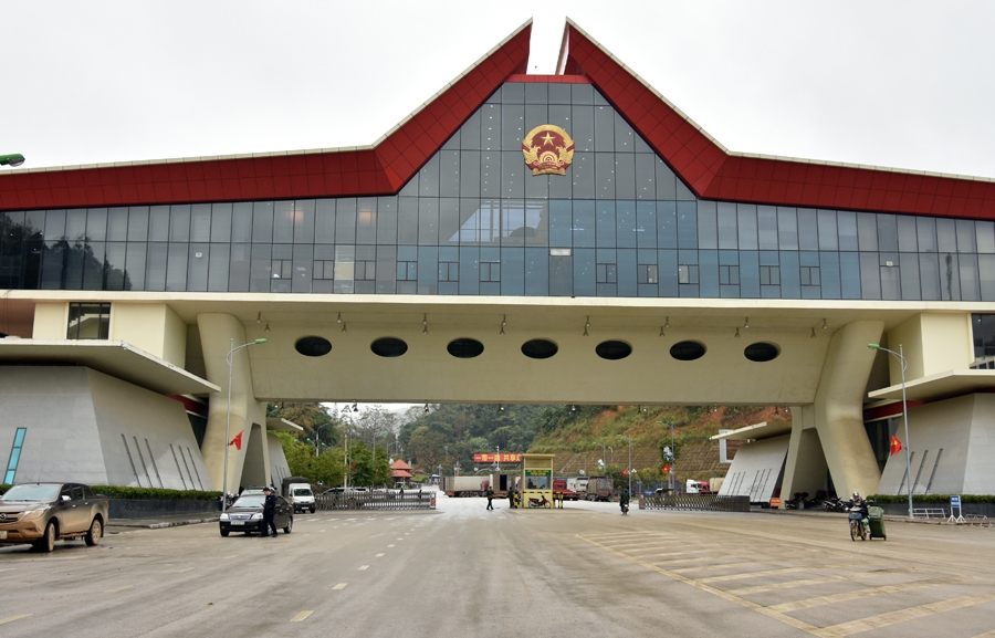 lang son dan tran chong buon lau