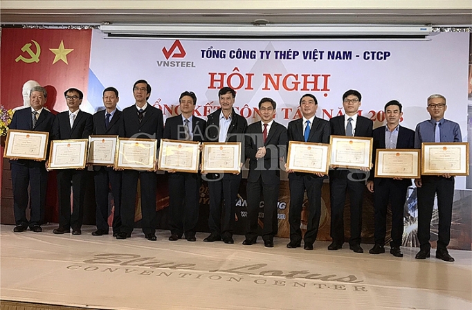 Tổng công ty Thép Việt Nam: Đảm bảo hiệu quả sản xuất kinh doanh trong bối cảnh cạnh tranh tong cong ty thep viet nam dam bao hieu qua san xuat kinh doanh trong boi canh canh tranh