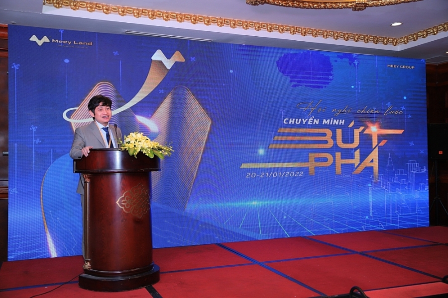 Ông Hoàng Mai Chung – Chủ tịch HĐQT Công ty CP Tập đoàn Meey Land tin tưởng 2022 sẽ là năm Meey Land “chuyển mình bứt phá” Ông Hoàng Mai Chung – Chủ tịch HĐQT Công ty CP Tập đoàn Meey Land tin tưởng 2022 sẽ là năm Meey Land “chuyển mình bứt phá”