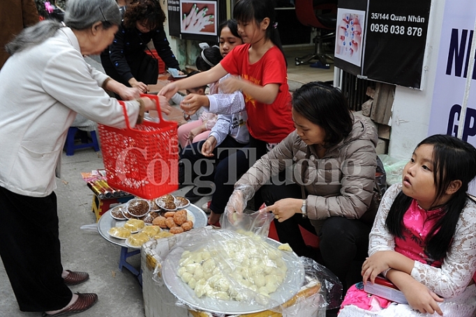 an tuong phien cho que tram nam giua long ha noi