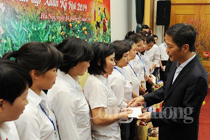 quan ly thi truong ha noi can quyet liet hieu qua de nhan dan vui xuan don tet an toan