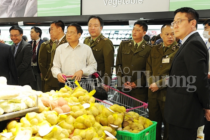 quan ly thi truong ha noi can quyet liet hieu qua de nhan dan vui xuan don tet an toan