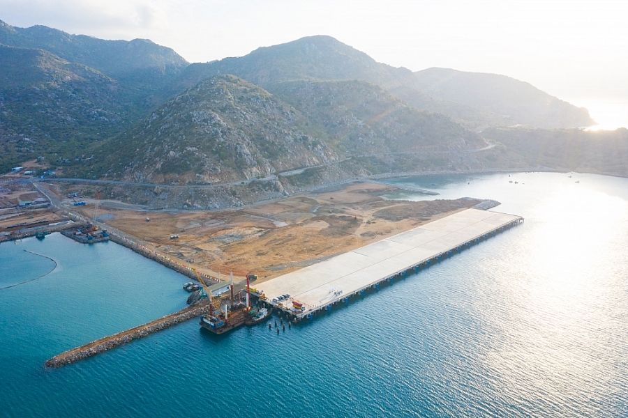 Dự án cảng biển tổng hợp Cà Ná giai đoạn 1 sẽ hoạt động đầu quý II/2022 Dự án cảng biển tổng hợp Cà Ná giai đoạn 1 sẽ hoạt động đầu quý II/2022