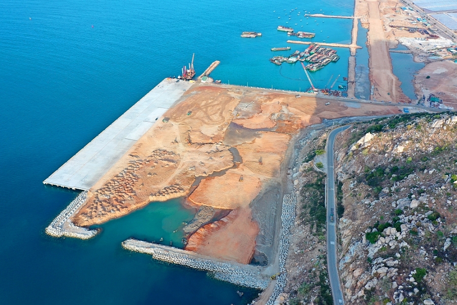 Dự án cảng biển tổng hợp Cà Ná giai đoạn 1 sẽ hoạt động đầu quý II/2022 Dự án cảng biển tổng hợp Cà Ná giai đoạn 1 sẽ hoạt động đầu quý II/2022