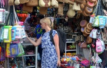 Du lịch phải luôn luôn gắn liền với thương mại và dịch vụ