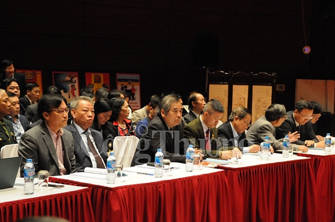 Nâng cao vai trò của báo chí trong truyền thông về chuẩn mực văn hóa ứng xử nang cao vai tro cua bao chi trong truyen thong ve chuan muc van hoa ung xu