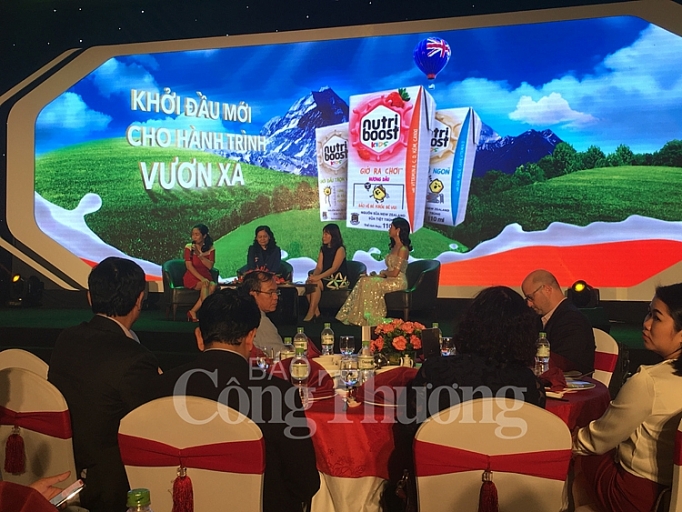 coca cola ra mat bo san pham sua nuoc nutriboost
