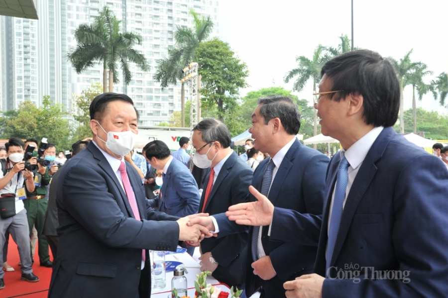 Tưng bừng khai mạc Hội báo toàn quốc 2022 Tưng bừng khai mạc Hội báo toàn quốc 2022