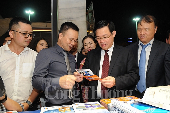 “Thành tích của ngành Công Thương hưởng ứng Cuộc vận động góp phần hoàn thành xuất sắc các chỉ tiêu kinh tế” thanh tich cua nganh cong thuong huong ung cuoc van dong gop phan hoan thanh xuat sac cac chi tieu kinh te