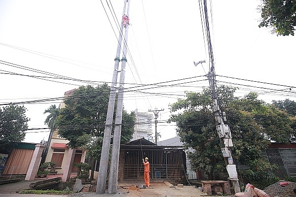 PC Hà Nam: Đảm bảo cấp điện mùa nắng nóng 2020 pc ha nam dam bao cap dien mua nang nong 2020
