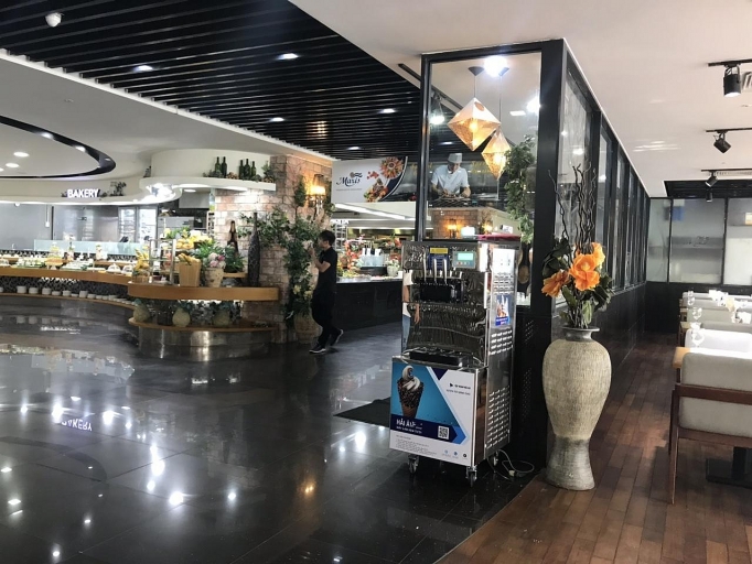 Chọn máy làm kem tươi để kinh doanh trong trung tâm thương mại: Cần cân nhắc điều gì? chon may lam kem tuoi de kinh doanh trong trung tam thuong mai can can nhac dieu gi