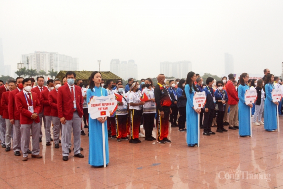 Trang trọng tổ chức Lễ thượng cờ SEA Games 31 Trang trọng tổ chức Lễ thượng cờ SEA Games 31